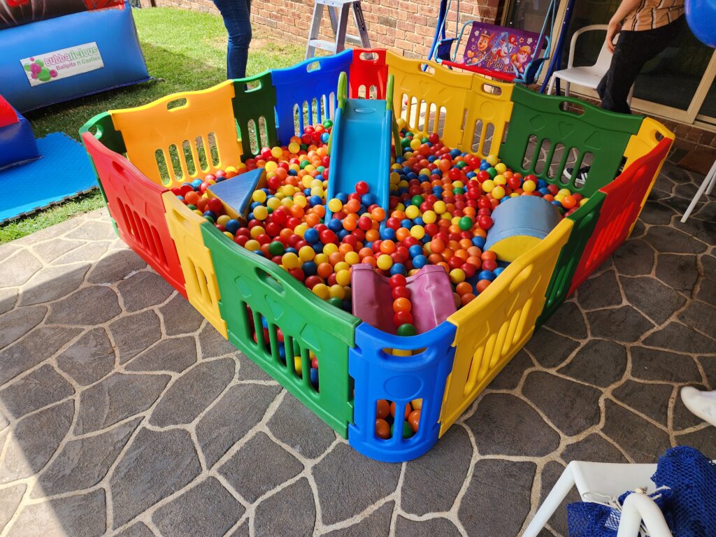 SmlBallpit1